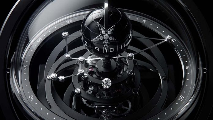 En la reciente edición de Watches & Wonders, el león, el signo astrológico de Gabrielle Chanel, y el reloj de sobremesa se vuelven a aunar en el Astroclock Lion. En la reciente edición de Watches & Wonders, el león, el signo astrológico de Gabrielle Chanel, y el reloj de sobremesa se vuelven a aunar en el Astroclock Lion.