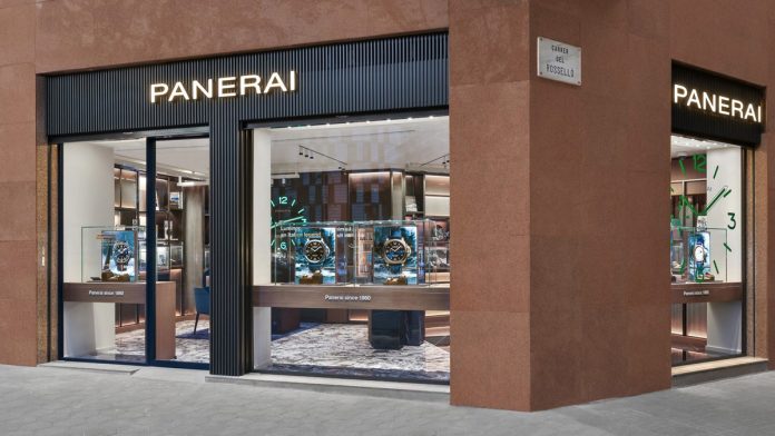 La firma de lujo Panerai abre su primera tienda en Barcelona La firma de lujo Panerai abre su primera tienda en Barcelona