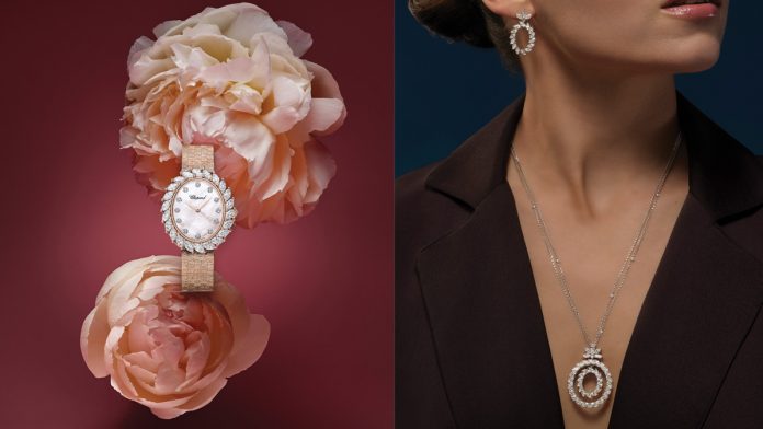 chopard QUINTAESENCIA DEL SABER HACER RELOJERO Y JOYERO L’Heure du Diamant desvela dos pilares del saber hacer de Chopard: la relojería y el engastado de piedras preciosas. Su engaste de garra rinde homenaje a la piedra más preciosa del mundo, el diamante. En esta colección –lanzada en 2016 en su faceta relojera y complementada un año después en forma de joya– todos los elementos que participan en la creación de un objeto artístico –dimensiones estéticas, técnicas, simbólicas, artesanales y patrimoniales– confluyen con precisión y armonía. Una proeza que Chopard renueva a través del reloj joya cuya atemporalidad es testimonio de la creatividad de sus talleres. La caja ovalada aporta una grandeza que, combinada con su extraordinario brazalete de corteza en oro esculpido recupera el espíritu glamouroso de los años 1960, inscribiéndolo al mismo tiempo en los códigos actuales. CHOPARD QUINTAESENCIA DEL SABER HACER RELOJERO Y JOYERO L’Heure du Diamant desvela dos pilares del saber hacer de Chopard: la relojería y el engastado de piedras preciosas. Su engaste de garra rinde homenaje a la piedra más preciosa del mundo, el diamante. En esta colección –lanzada en 2016 en su faceta relojera y complementada un año después en forma de joya– todos los elementos que participan en la creación de un objeto artístico –dimensiones estéticas, técnicas, simbólicas, artesanales y patrimoniales– confluyen con precisión y armonía. Una proeza que Chopard renueva a través del reloj joya cuya atemporalidad es testimonio de la creatividad de sus talleres. La caja ovalada aporta una grandeza que, combinada con su extraordinario brazalete de corteza en oro esculpido recupera el espíritu glamouroso de los años 1960, inscribiéndolo al mismo tiempo en los códigos actuales.