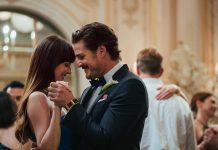 Los relojes Jaeger-LeCoultre que lleva Pedro Pascal en Materialistas, la última película de la directora Celine Song