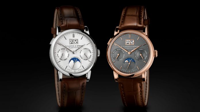 alange A. Lange & Söhne presenta el SAXONIA Calendario Anual con calibre L207.1, diseño refinado y corrección anual única.