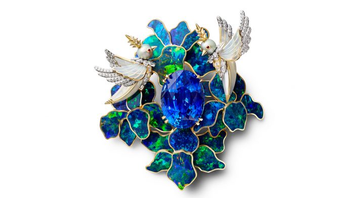 Tifany Tiffany & Co., The Legendary Bird The Sapphire Edition, Bird on a Rock, Jean Schlumberger, alta joyería Tiffany, zafiro Madagascar 34,48 quilates, joyas Tiffany 2026, piezas únicas Tiffany, joyería de lujo, Tiffany High Jewelry.